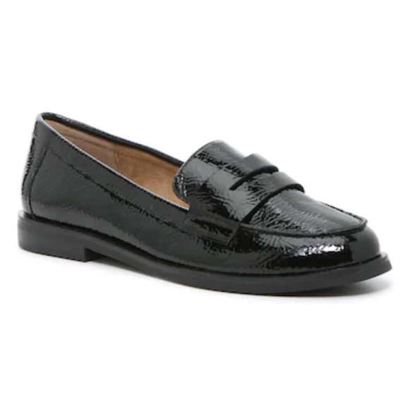 Kelly & Katie Blair Loafer - Picture 1 of 8